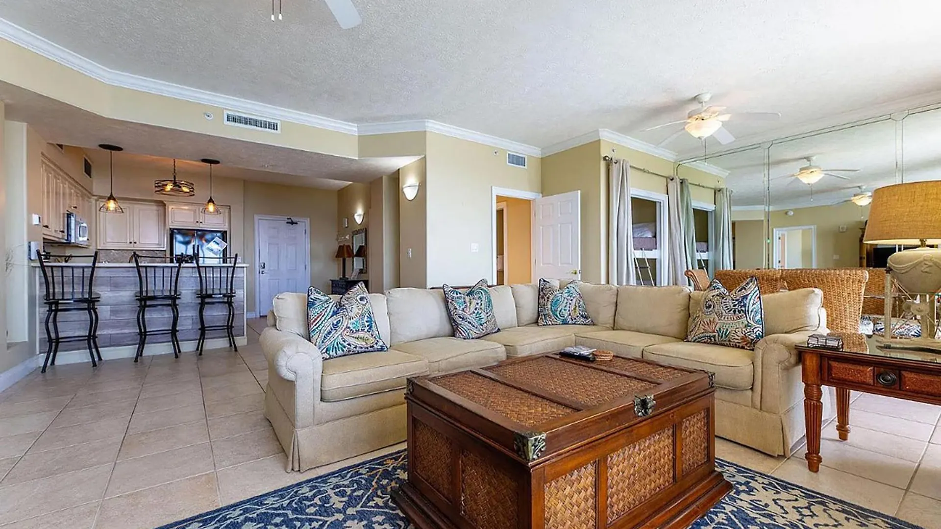 Gulf Crest 2105B By Emerald Coast Retreats Panama City Beach Apartmán